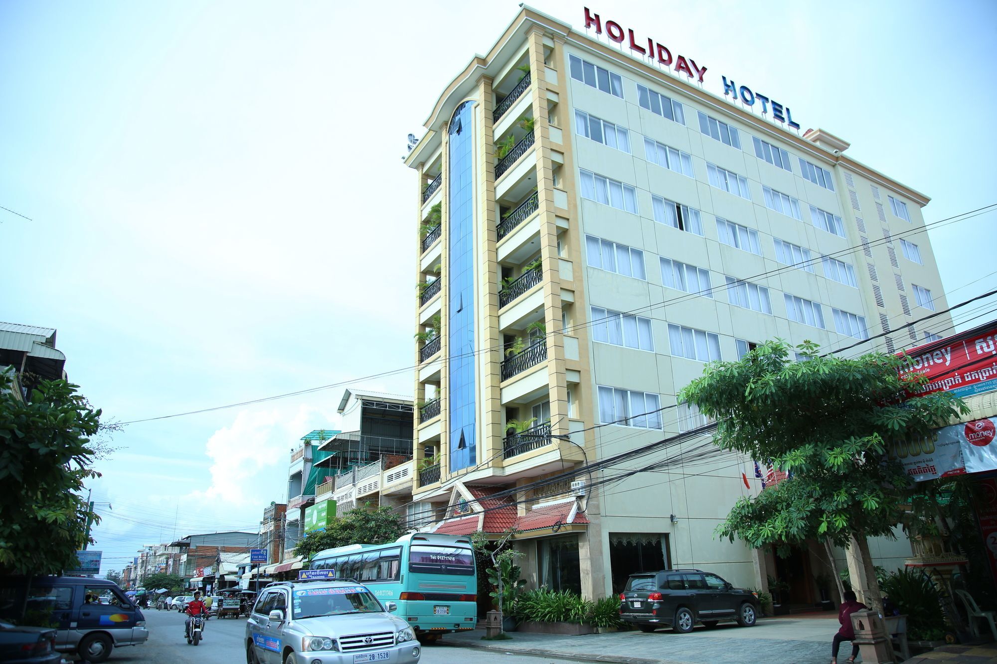 Holiday Hotel Battambang Exteriör bild